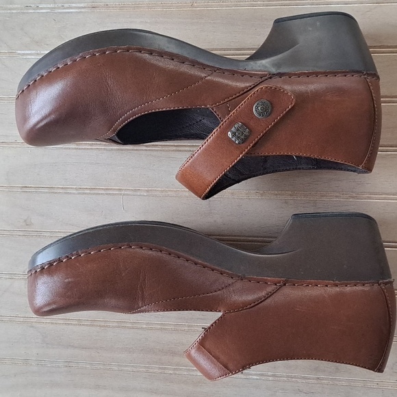 Dansko Cordovan Burnished Full Grain  Leather Mary Jane Clogs Comfort Sz 41 - Picture 9 of 12